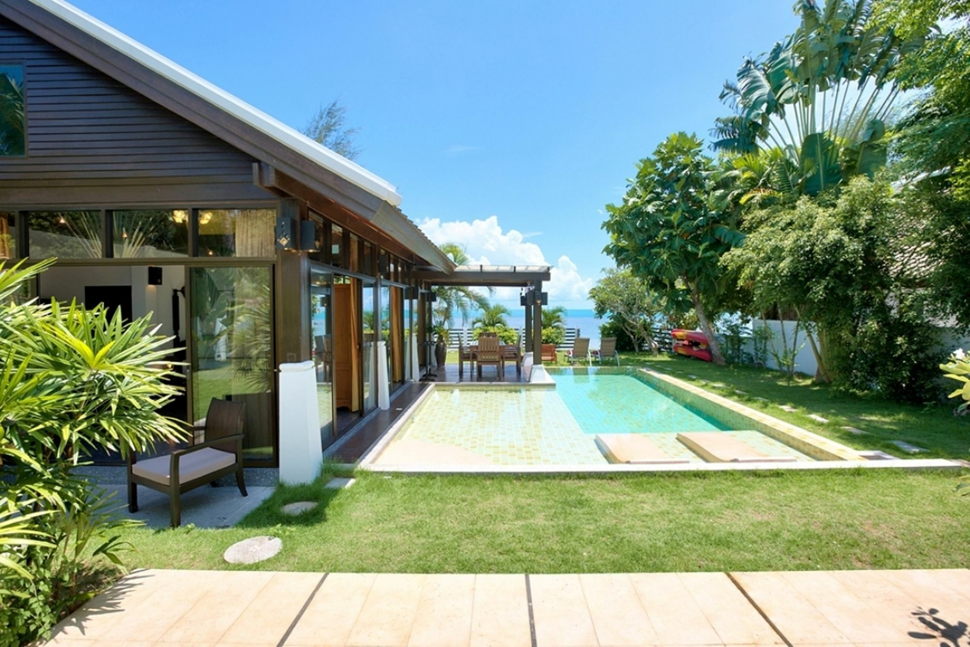 Emerald Sands - Beach Front 4 Bed Pool Villa サムイ島 エクステリア 写真